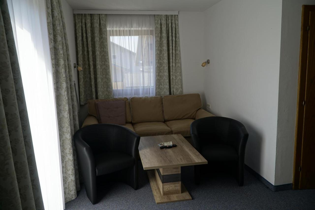 Pension-Ferienwohnung Rotar Faak am See Exterior foto